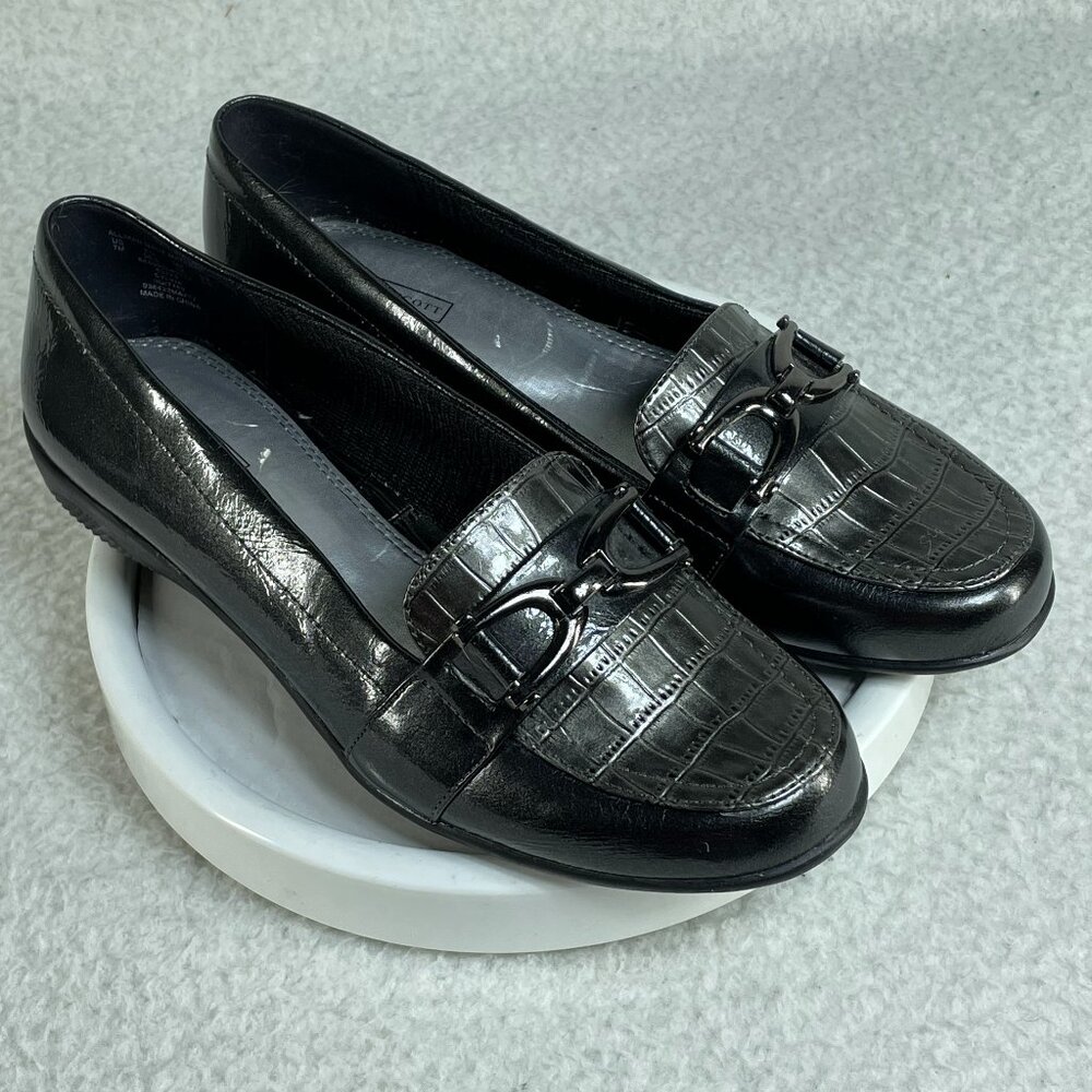 Laura Scott Loafers Womens 7 Gray Silver Silvia Faux Crocodile Slip-on Shoes